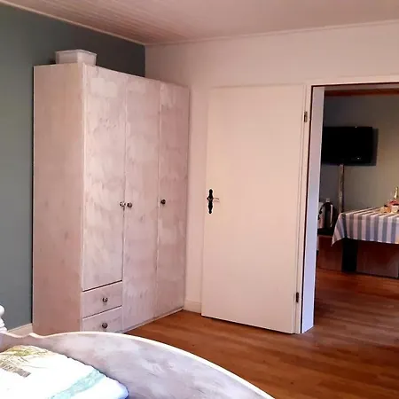 Apartment Ferienwohnungen-im-koog-2 Wesselburenerkoog